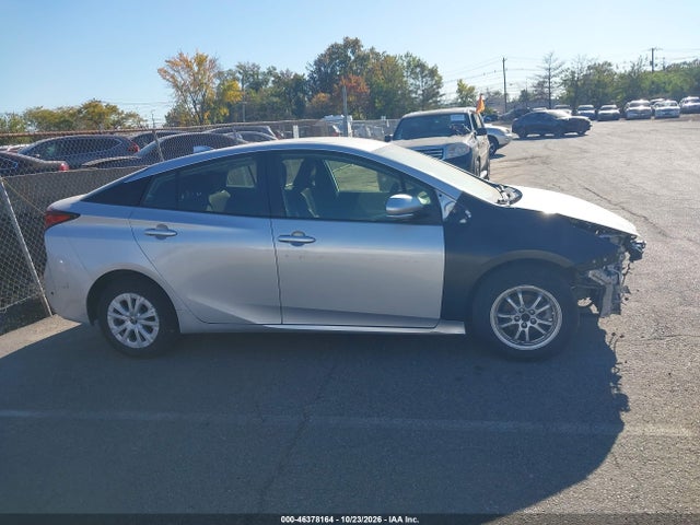 46378164 :رقم المزاد ، JTDKAMFU9M3149339 vin ، 2021 Toyota Prius L Eco مزاد بيع
