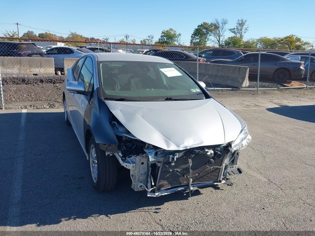 46378164 :رقم المزاد ، JTDKAMFU9M3149339 vin ، 2021 Toyota Prius L Eco مزاد بيع