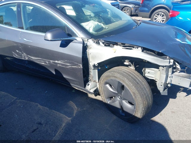 2020 Tesla Model 3 მანქანა იყიდება აუქციონზე, vin: 5YJ3E1EB7LF616766, აუქციონის ნომერი: 46378636