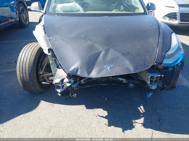2020 Tesla Model 3 მანქანა იყიდება აუქციონზე, vin: 5YJ3E1EB7LF616766, აუქციონის ნომერი: 46378636