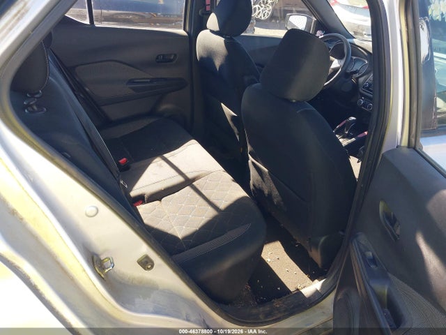 46378800 :رقم المزاد ، 3N1CP5CUXJL534652 vin ، 2018 Nissan Kicks S مزاد بيع