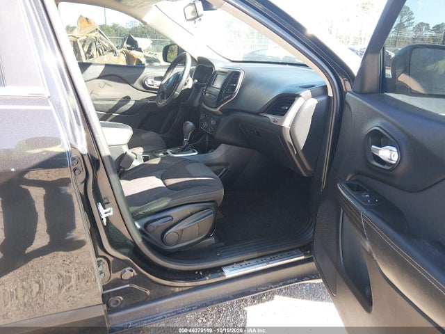 2016 Jeep Cherokee Latitude მანქანა იყიდება აუქციონზე, vin: 1C4PJLCB5GW351763, აუქციონის ნომერი: 46379149