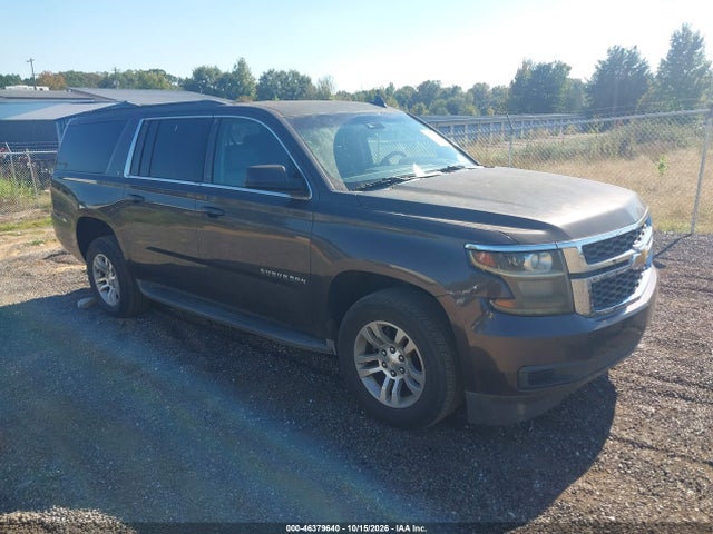 46379640 :رقم المزاد ، 1GNSCJKC4FR602781 vin ، 2015 Chevrolet Suburban 1500 Lt مزاد بيع