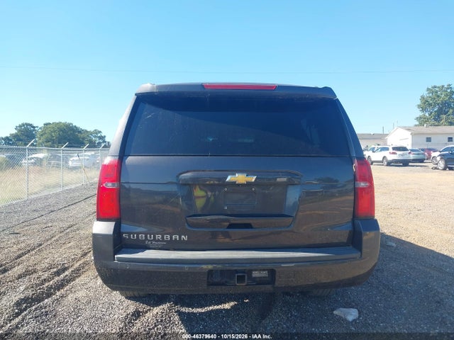 46379640 :رقم المزاد ، 1GNSCJKC4FR602781 vin ، 2015 Chevrolet Suburban 1500 Lt مزاد بيع