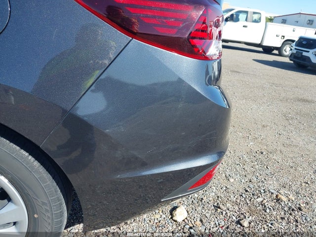 Hyundai ELANTRA SE 2020 5NPD74LF9LH602827 Image 17