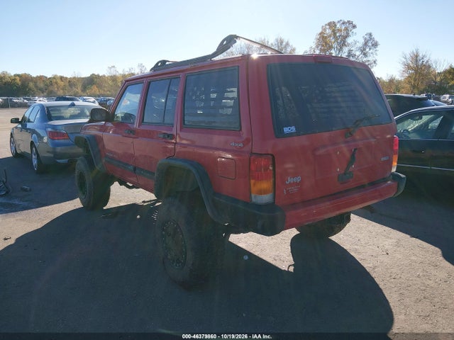 2001 Jeep Cherokee Sport მანქანა იყიდება აუქციონზე, vin: 1J4FF48S31L617330, აუქციონის ნომერი: 46379860
