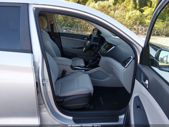 Продаж на аукціоні авто 2018 Hyundai Tucson Se, vin: KM8J23A49JU656169, номер лоту: 46380020
