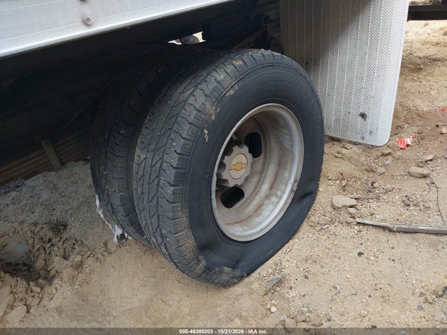 46380203 :رقم المزاد ، 1GBJG31U531218067 vin ، 2003 Chevrolet Express Cutaway Base W/c7l/c7n مزاد بيع