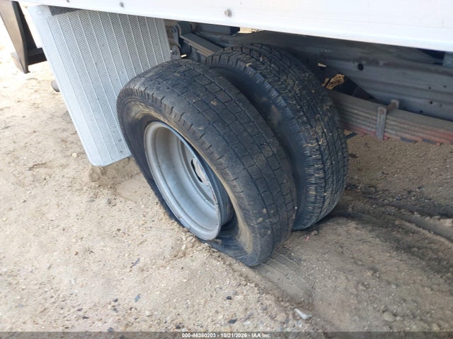46380203 :رقم المزاد ، 1GBJG31U531218067 vin ، 2003 Chevrolet Express Cutaway Base W/c7l/c7n مزاد بيع