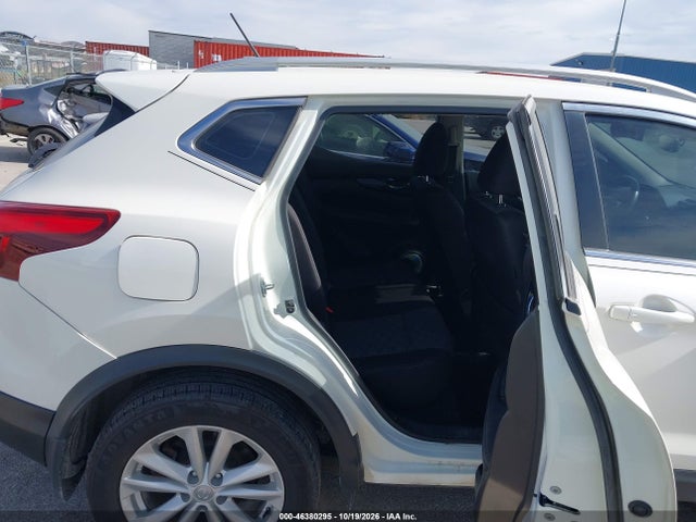 Aukcja sprzedaży 2017 Nissan Rogue Sport Sv, vin: JN1BJ1CR2HW125759, numer aukcji: 46380295