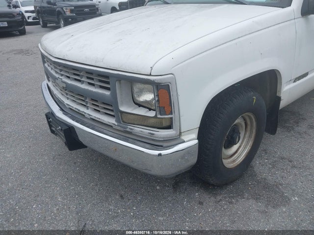 Aukcja sprzedaży 1998 Chevrolet C1500 Fleetside, vin: 1GCEC14W4WZ233725, numer aukcji: 46380716