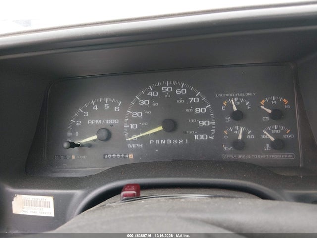 Aukcja sprzedaży 1998 Chevrolet C1500 Fleetside, vin: 1GCEC14W4WZ233725, numer aukcji: 46380716