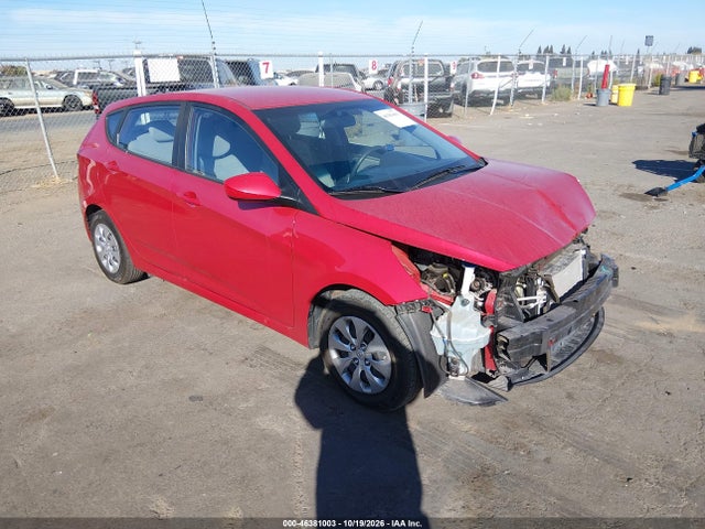 2017 KMHCT5AE0HU343774 zdjęcie główne