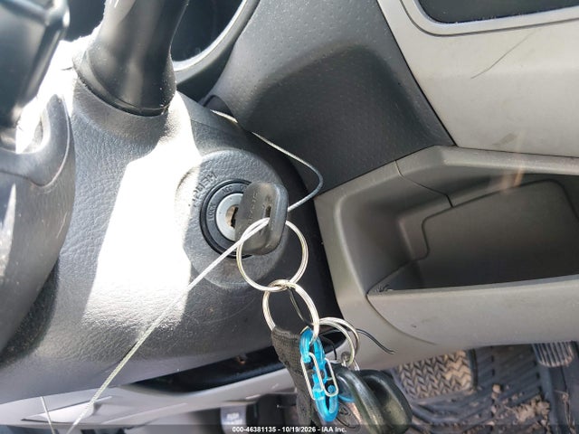 46381135 :رقم المزاد ، 5TELU42N75Z027902 vin ، 2005 Toyota Tacoma Base V6 مزاد بيع