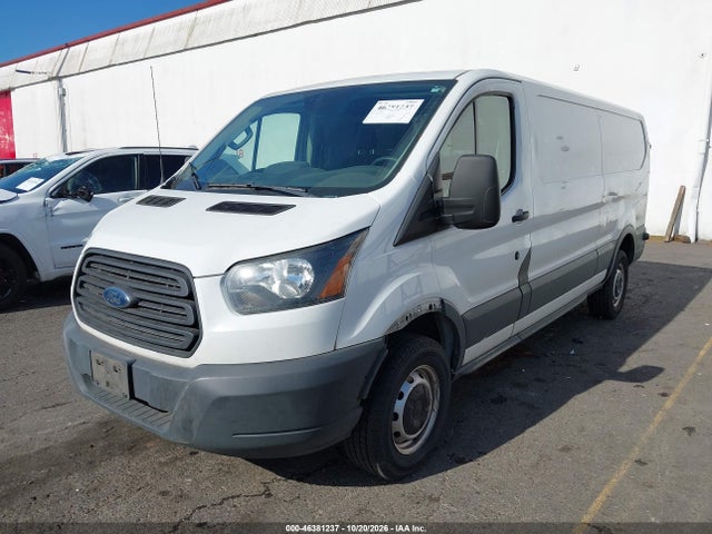 2015 Ford Transit-250 მანქანა იყიდება აუქციონზე, vin: 1FTNR2ZMXFKA37275, აუქციონის ნომერი: 46381237