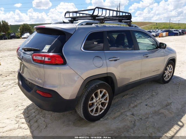 2016 Jeep Cherokee Latitude მანქანა იყიდება აუქციონზე, vin: 1C4PJLCB8GW135387, აუქციონის ნომერი: 46381274