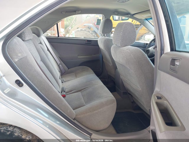 2002 Toyota Camry Le V6 მანქანა იყიდება აუქციონზე, vin: 4T1BF30K82U006629, აუქციონის ნომერი: 46381394