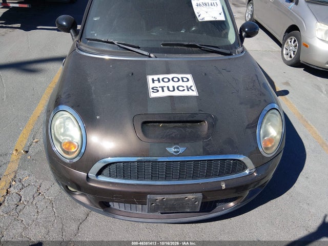 2009 Mini Cooper S Clubman მანქანა იყიდება აუქციონზე, vin: WMWMM33539TP93060, აუქციონის ნომერი: 46381413
