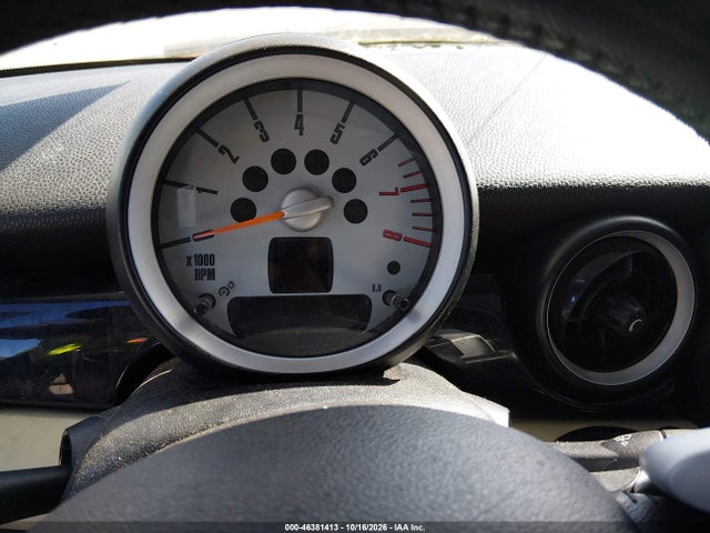 2009 Mini Cooper S Clubman მანქანა იყიდება აუქციონზე, vin: WMWMM33539TP93060, აუქციონის ნომერი: 46381413