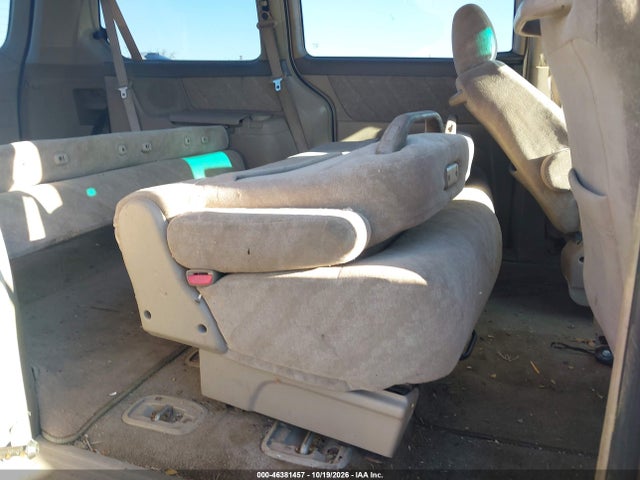 Продажа на аукционе авто 2002 Honda Odyssey Ex, vin: 5FNRL18602B004597, номер лота: 46381457