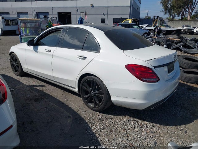 55SWF4JB9JU279966 Mercedes-Benz C 300