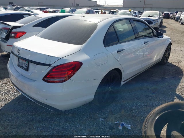 55SWF4JB9JU279966 Mercedes-Benz C 300