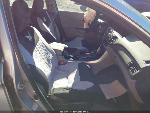 46381563 :رقم المزاد ، 1HGCR2F37EA118100 vin ، 2014 Honda Accord Lx مزاد بيع