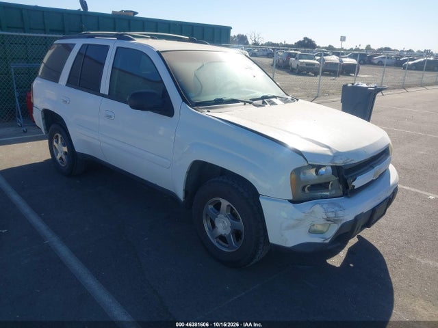 46381606 :رقم المزاد ، 1GNDS13SX52155091 vin ، 2005 Chevrolet Trailblazer Lt مزاد بيع