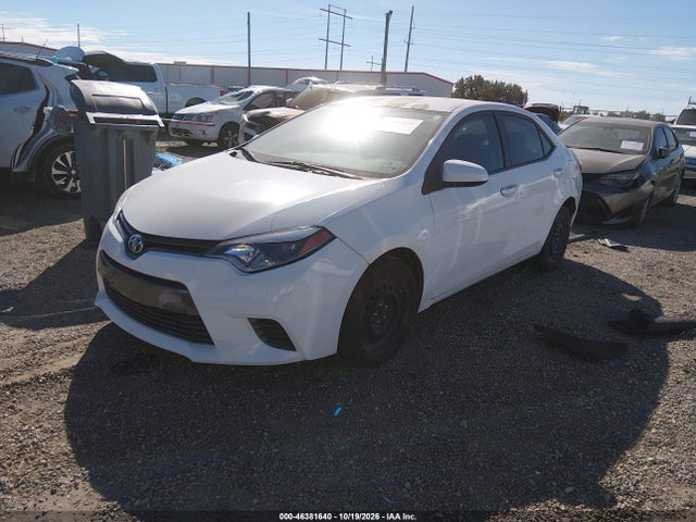 46381640 :رقم المزاد ، 5YFBURHE3GP526303 vin ، 2016 Toyota Corolla Le مزاد بيع
