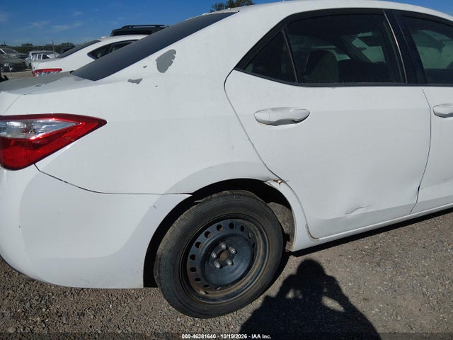 46381640 :رقم المزاد ، 5YFBURHE3GP526303 vin ، 2016 Toyota Corolla Le مزاد بيع