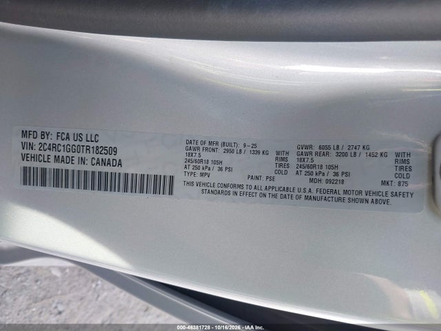 Chrysler Pacifica Limited 2026 2C4RC1GG0TR182509 Image 9