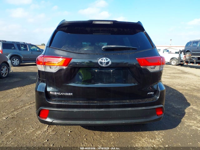 46381856 :رقم المزاد ، 5TDBZRFH7KS986014 vin ، 2019 Toyota Highlander Le مزاد بيع