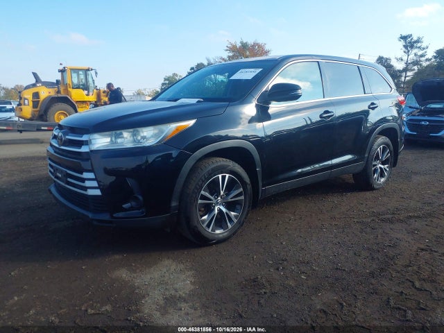 46381856 :رقم المزاد ، 5TDBZRFH7KS986014 vin ، 2019 Toyota Highlander Le مزاد بيع