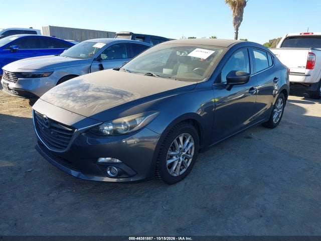 Mazda Mazda3 I Touring 2016 JM1BM1W76G1347117 Image 2