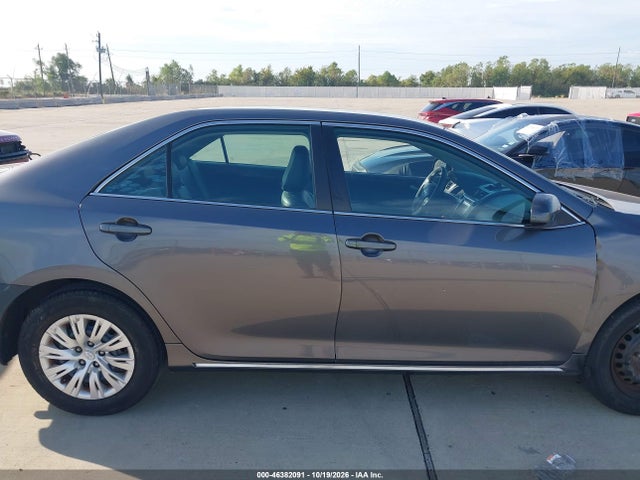 2014 Toyota Camry Le მანქანა იყიდება აუქციონზე, vin: 4T4BF1FK7ER343539, აუქციონის ნომერი: 46382091
