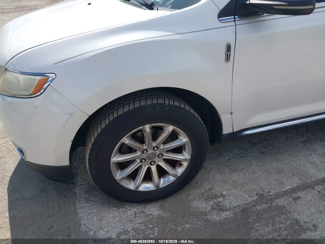 2013 Lincoln Mkx მანქანა იყიდება აუქციონზე, vin: 2LMDJ6JK0DBL32834, აუქციონის ნომერი: 46382092