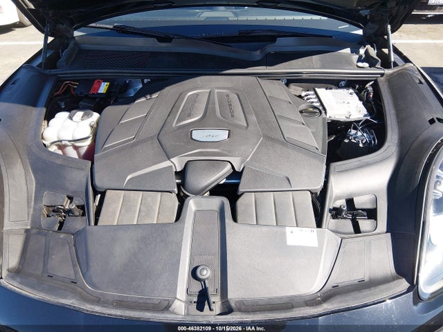 WP1AA2AYXKDA17979 Porsche Cayenne