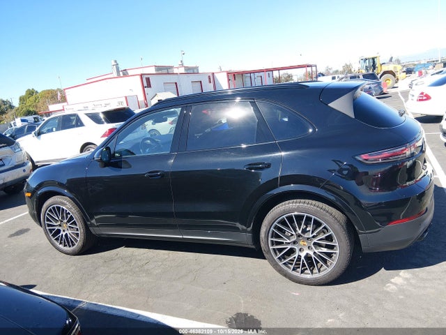 WP1AA2AYXKDA17979 Porsche Cayenne