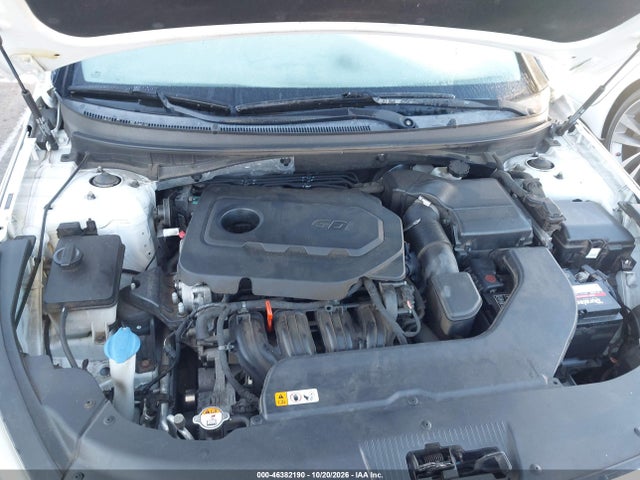 2015 Hyundai Sonata Limited მანქანა იყიდება აუქციონზე, vin: 5NPE34AF6FH013757, აუქციონის ნომერი: 46382190