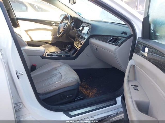 2015 Hyundai Sonata Limited მანქანა იყიდება აუქციონზე, vin: 5NPE34AF6FH013757, აუქციონის ნომერი: 46382190