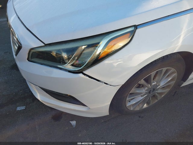 2015 Hyundai Sonata Limited მანქანა იყიდება აუქციონზე, vin: 5NPE34AF6FH013757, აუქციონის ნომერი: 46382190
