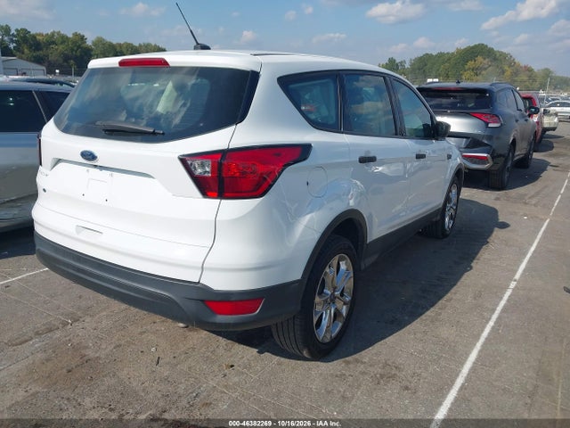 2019 Ford Escape S მანქანა იყიდება აუქციონზე, vin: 1FMCU0F73KUA22670, აუქციონის ნომერი: 46382269