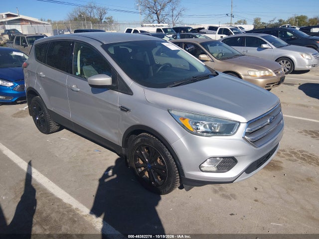 Aukcja sprzedaży 2017 Ford Escape Se, vin: 1FMCU9GD0HUB00176, numer aukcji: 46382278