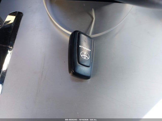 46382353 :رقم المزاد ، 5YFP4RCE5LP043564 vin ، 2020 Toyota Corolla Se مزاد بيع