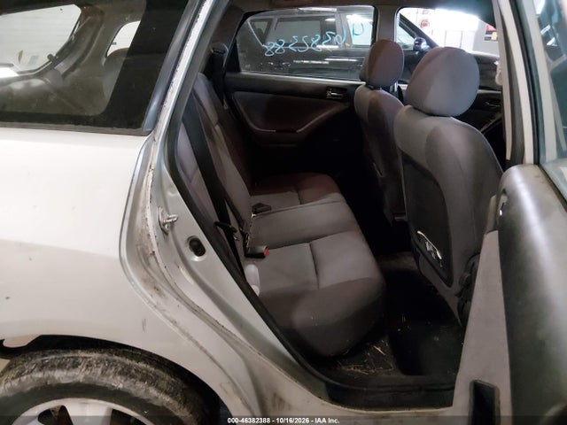 46382388 :رقم المزاد ، 2T1LR32E44C175392 vin ، 2004 Toyota Matrix Xr مزاد بيع