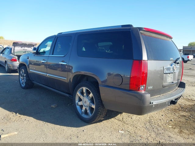 Продажа на аукционе авто 2010 Cadillac Escalade Esv Premium, vin: 1GYUKJEF0AR249095, номер лота: 46382523