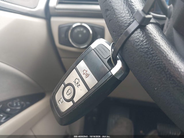 Продажа на аукционе авто 2017 Ford Fusion Se, vin: 3FA6P0HDXHR220714, номер лота: 46382543