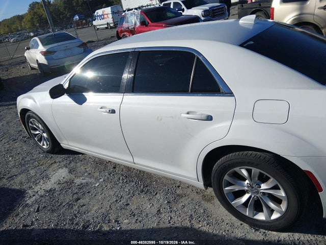 Продажа на аукционе авто 2015 Chrysler 300 Limited, vin: 2C3CCAAG7FH743673, номер лота: 46382595