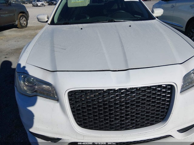 Продажа на аукционе авто 2015 Chrysler 300 Limited, vin: 2C3CCAAG7FH743673, номер лота: 46382595