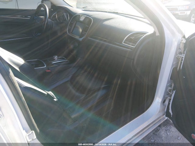 Продажа на аукционе авто 2015 Chrysler 300 Limited, vin: 2C3CCAAG7FH743673, номер лота: 46382595